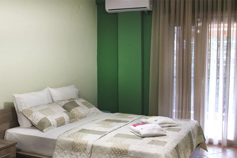 Souzana Rooms Nea Plagia Exterior foto